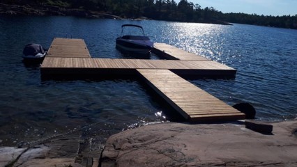 8ft x 36ft, 8ft x 24ft, 6ft x 24ft Floating Pontoon Dock in Georgian Bay.jpg